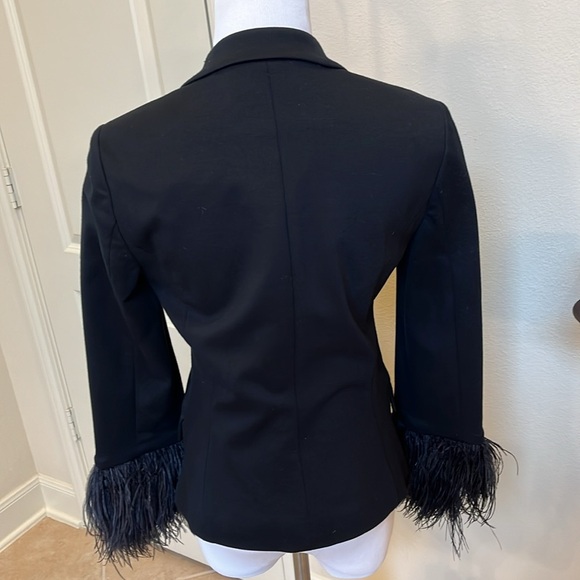 NWOT Elizabeth and James Ostrich feather blazer - Picture 4 of 12
